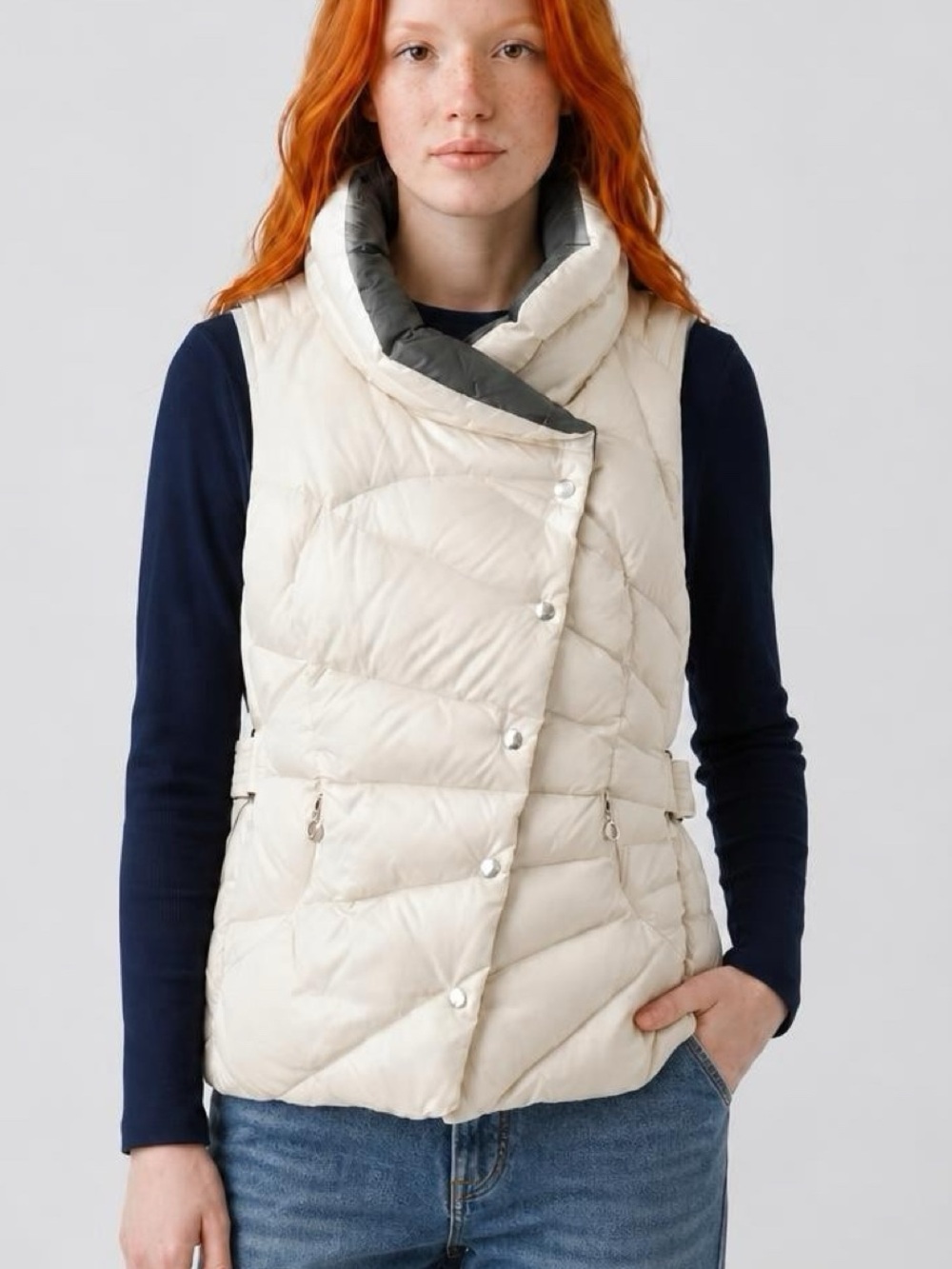 Lululemon✨ RARE Get Down Reversible Down Puffer Vest Ghost White Grey Size 8